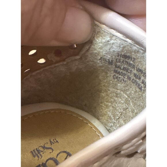 Eurosoft 6.5 Pink Patent Ballet Flats With Perforated Design & Bow Accent - Picture 7 of 7